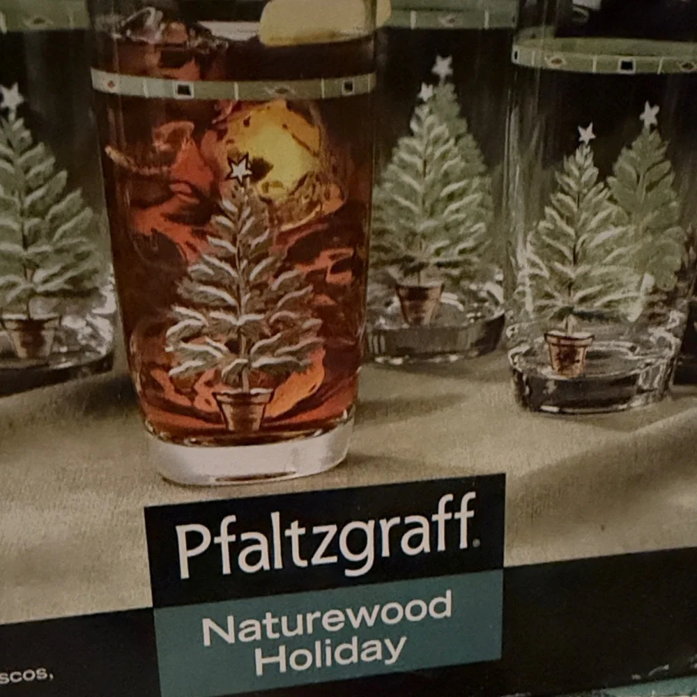 Pfaltzgraff Naturewood Holiday Coolers Glasses - Green and Gold
